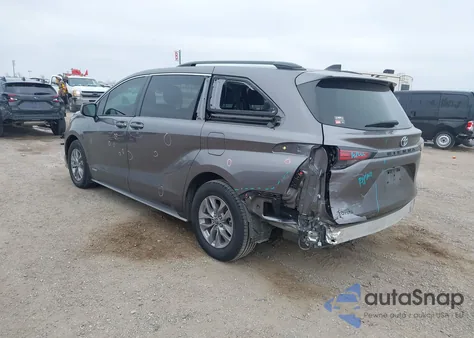 2021 Toyota Sienna Le z USA, uszkodzony, nr VIN 5TDKRKEC6MS057707